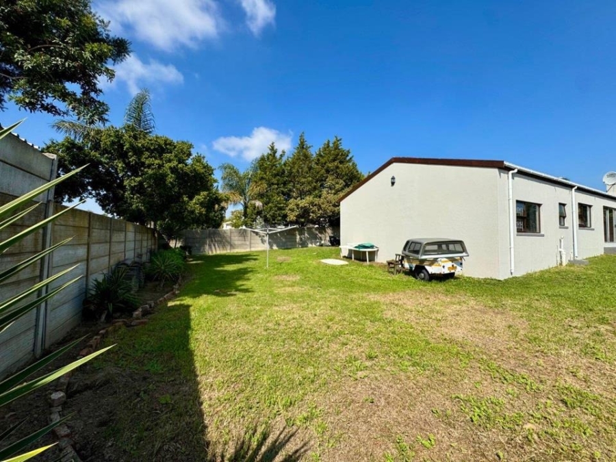 4 Bedroom Property for Sale in Rouxville Western Cape